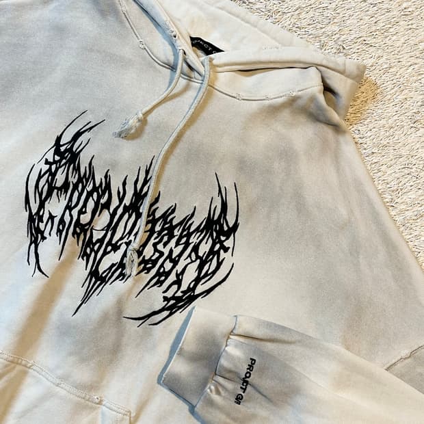 프로젝트 G/R 메탈릭 로고 후드티 아이보리