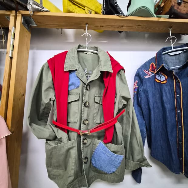 어썸 비즈자수 셔츠 야상