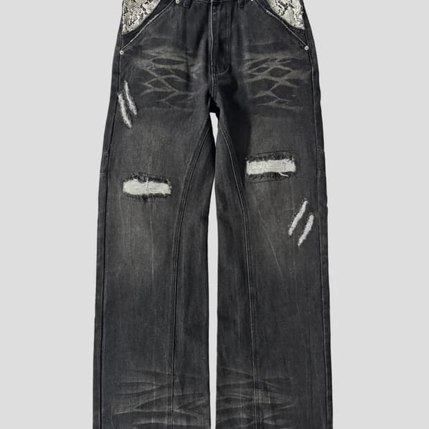 (Onefateclo)risebeyond snake jeans