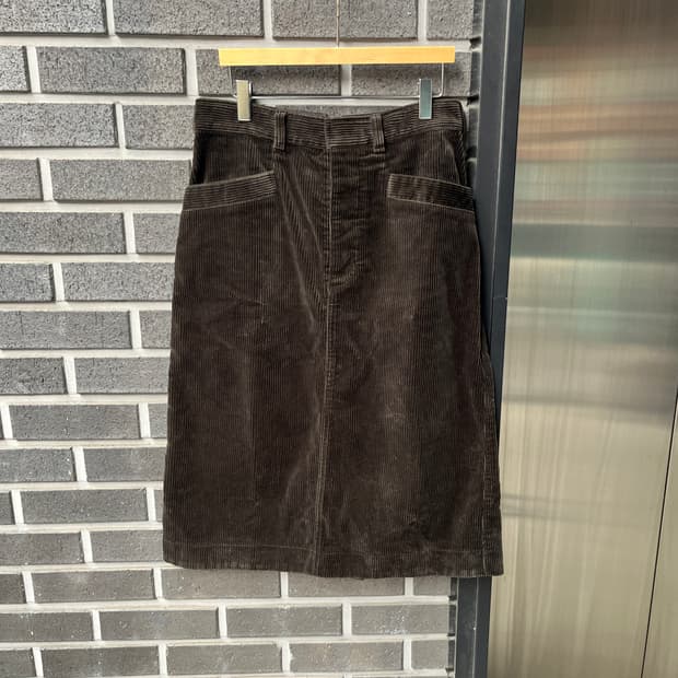 MHLmargarethowell 마가렛호웰 코듀로이 스커트 다크그린