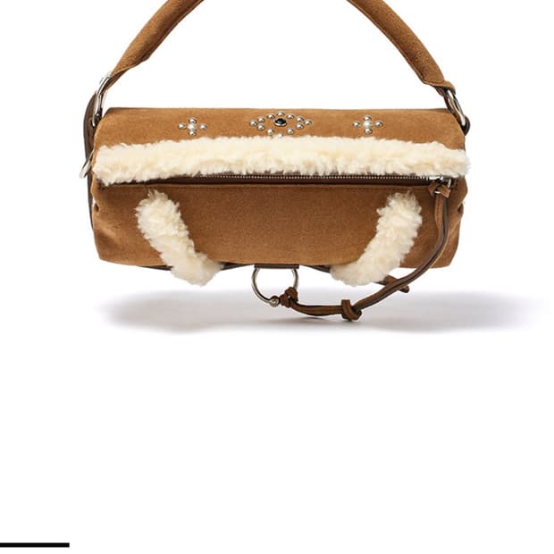 오픈와이와이 시어링스터드 필로우 핸들 백