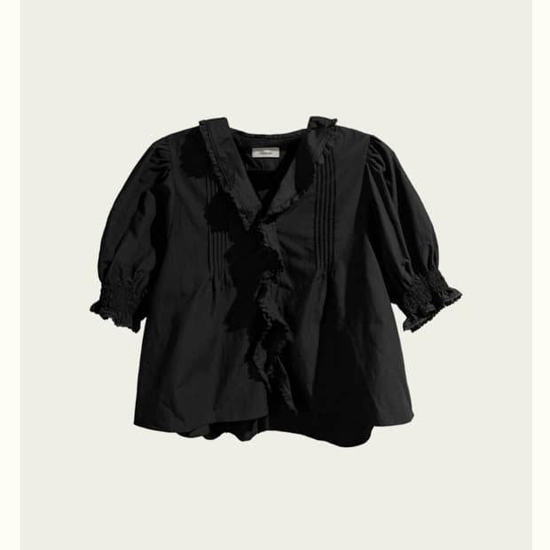 Ribbonbit 리본빛 rosieruffle blouse 차콜