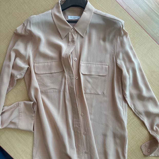 이큅먼트 실크 블라우스판매합니다