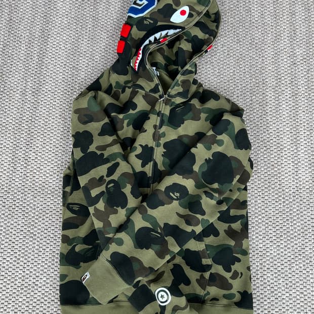 급처) 베이프 샤크 후드집업 녹계 M