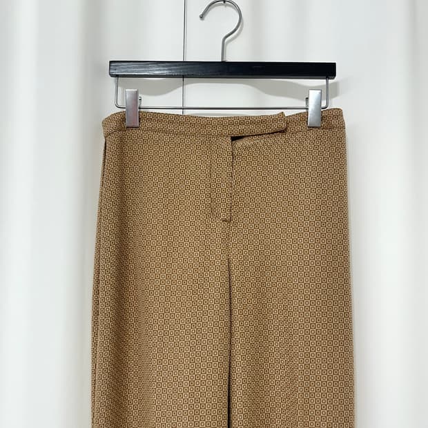 MAX&Co boots cut pants