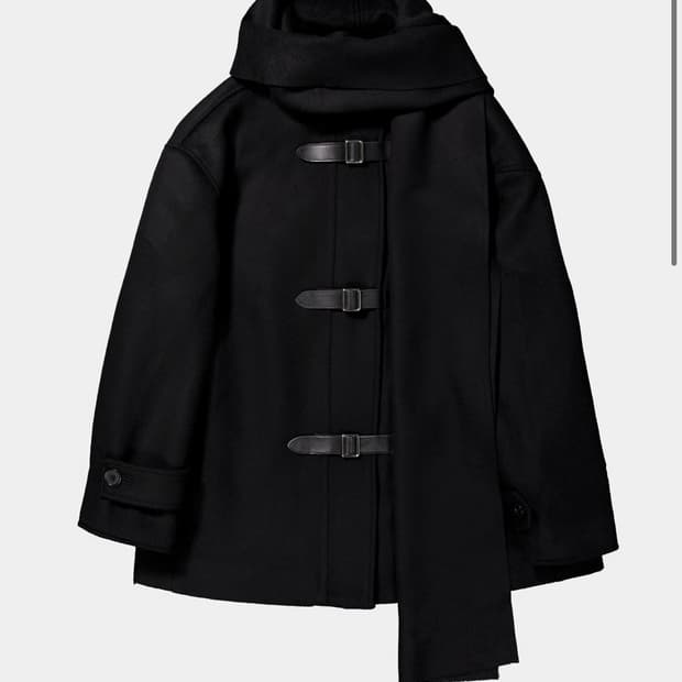 생긴스튜디오 머플러 코트 차콜 컬러 판매