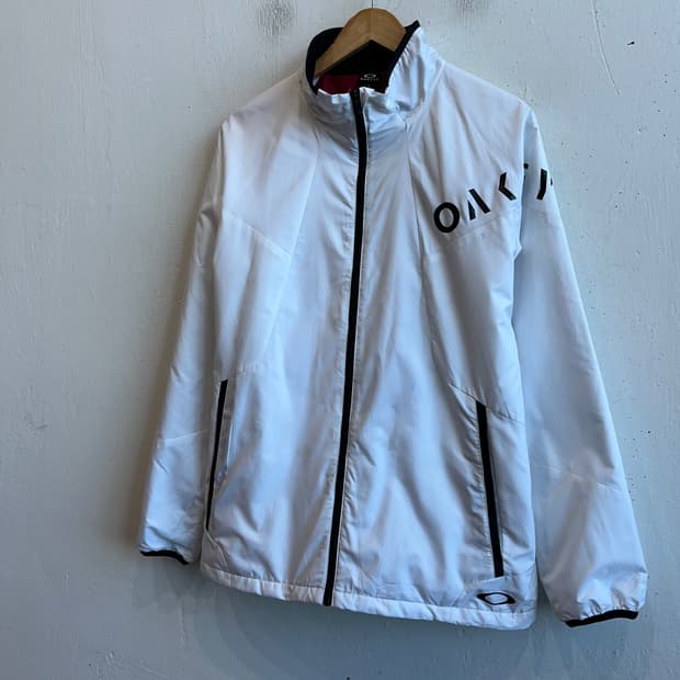 오클리 17fw 윈드 자켓 XL