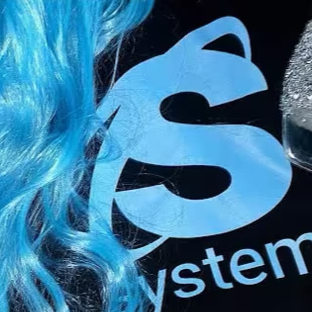 System Seoul SS T-SHIRT 구합니다.