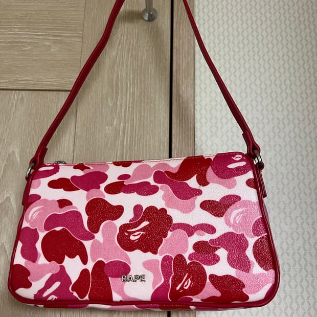베이프 abc 카모 미니 숄더백 핑크 코치 y2k