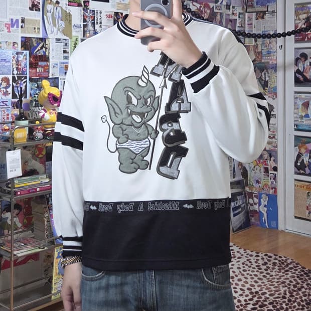 JPN 데빌 자수 올드스쿨 배색 롱슬리브 