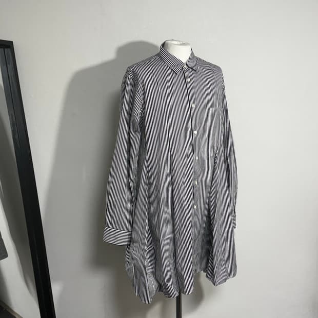 23aw 꼼데가르송 옴므플러스 스트라이프 플레어 롱셔츠 m