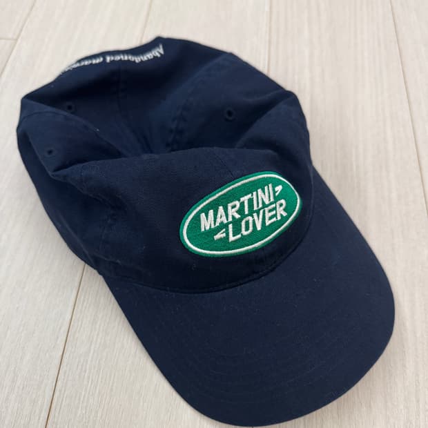 abandoned martini 모자