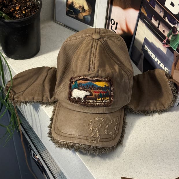 빈티지 트루퍼 캡