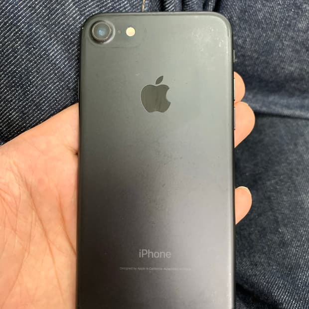 아이폰7 매트블랙 128GB 