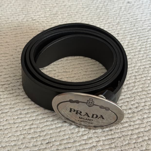 프라다 레더 벨트