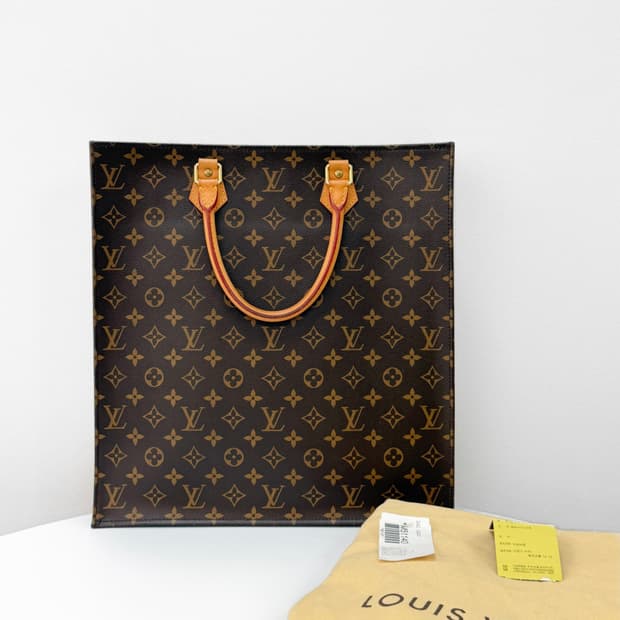 루이비통 모노그램 삭 플라 토트백 GM