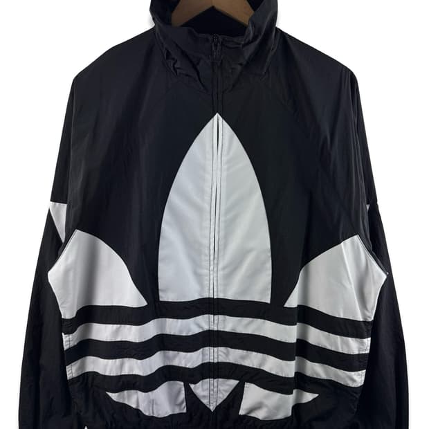 아디다스 빅트레포일 검흰 범고래 바람막이2444