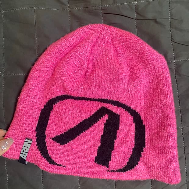 ARBN 핑크 비니
