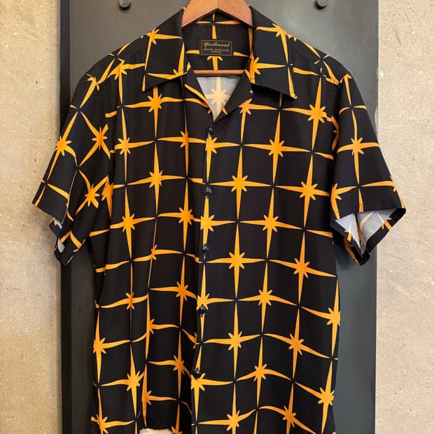 니들워크(현 블라인드파일즈) 레이온 셔츠