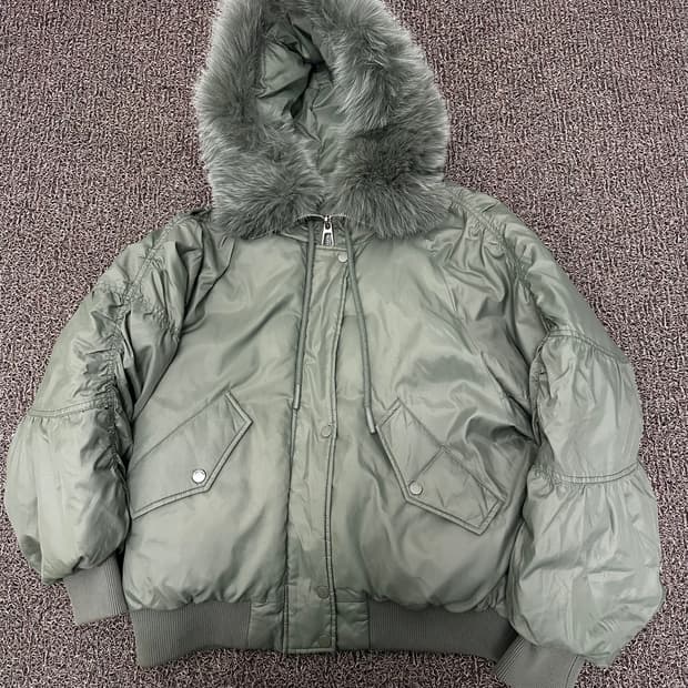 JUCYJUDY 쥬시쥬디 여성 덕다운 패딩 야상 점퍼 85(XS)