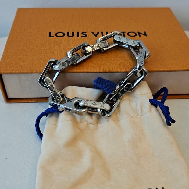 루이비통 버질아블로 모노그램 체인팔찌 M사이즈