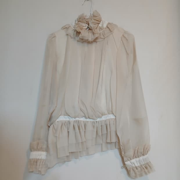 고급 프릴 시스루 아이보리 쉬폰 블라우스 셔츠 홀복 드라이 상태