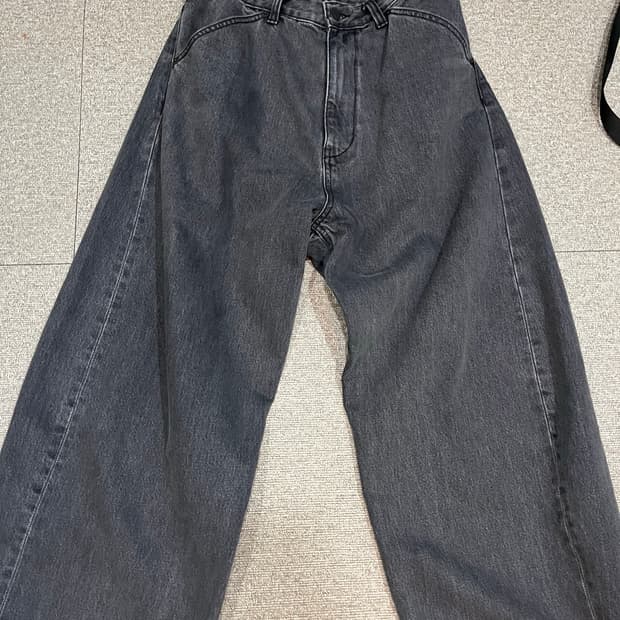 해칭룸 커브진 워시드 블랙  4