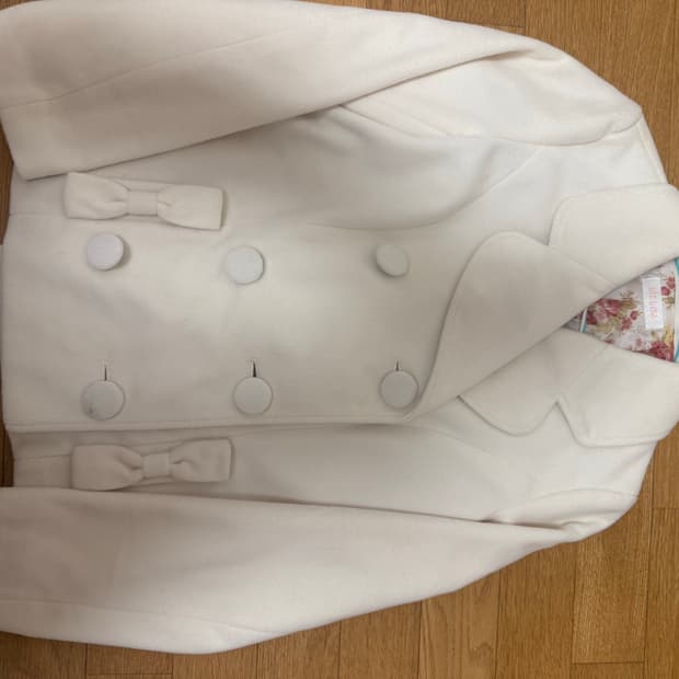 리즈리사 숏코트