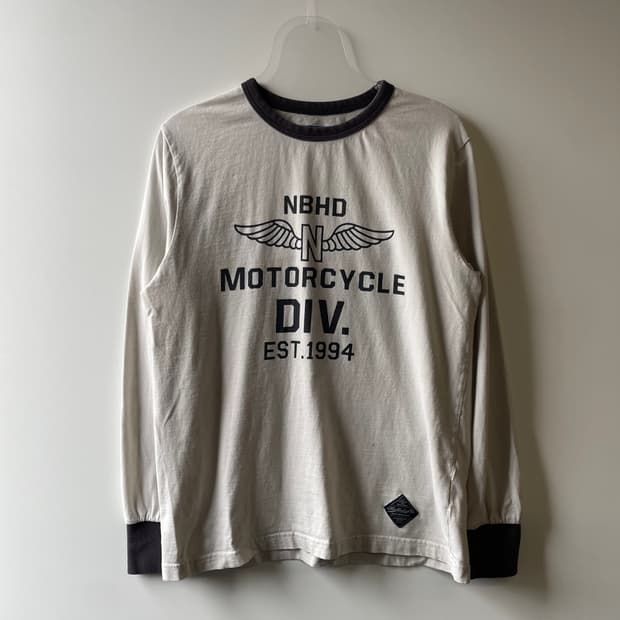 네이버후드 보더 롱 슬리브