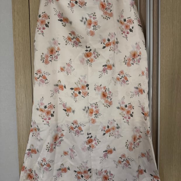 샵사이다 플라워패턴 실크 레이스 스커트