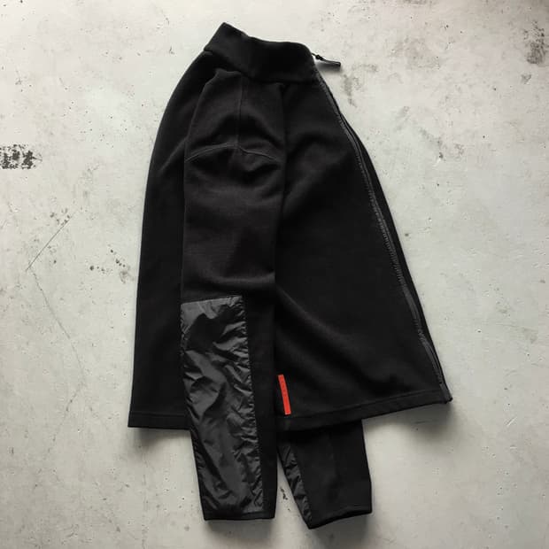 2000’s Made In ITALY Prada Sports Fleece