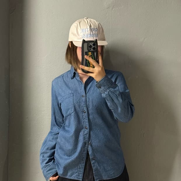 dot pattern pocket denim shirt