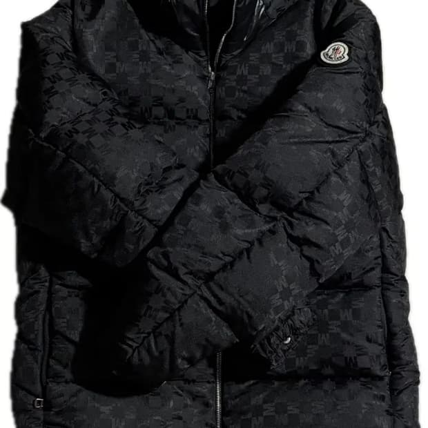 몽클레어 니지마 패치 모노그램 패딩 자켓 블랙 1사이즈