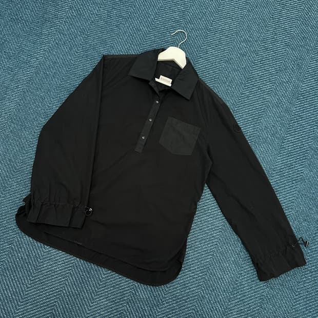 [여성42] 몽클레어 스트링 카라 셔츠