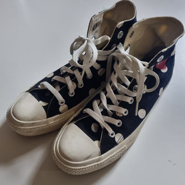 꼼데가르송 도트 컨버스