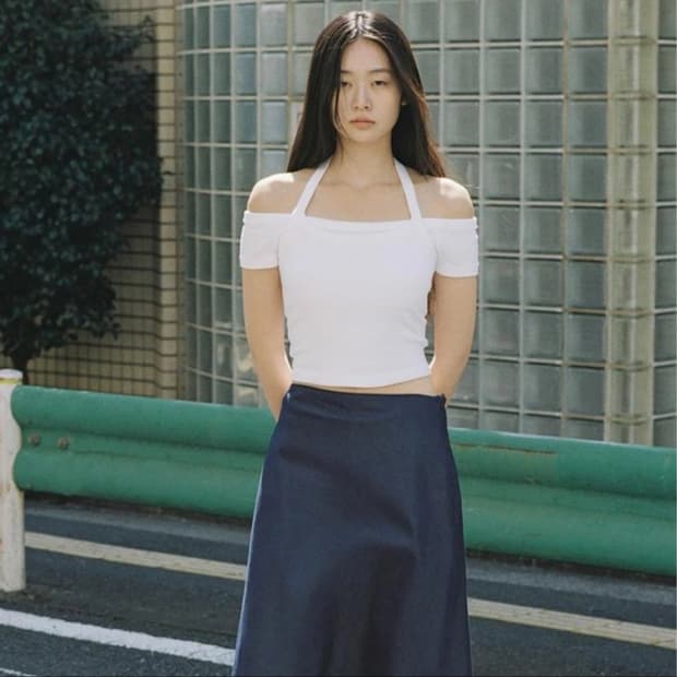 자라 오프숄더 크롭탑