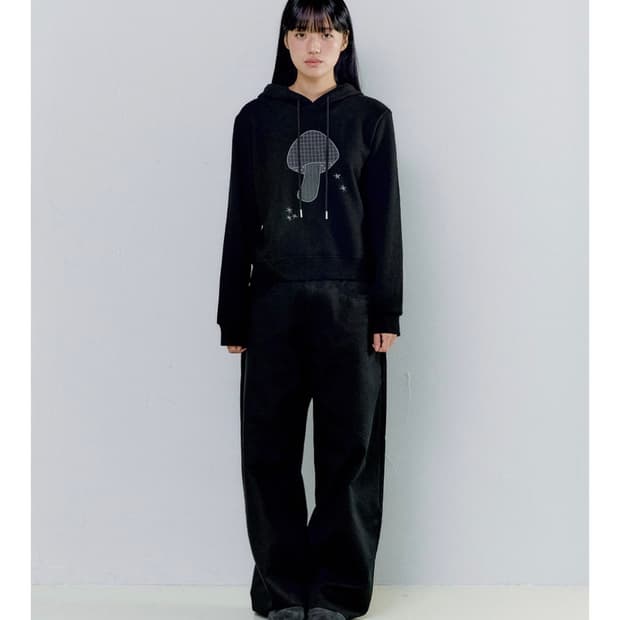 오피쉬 MUSHROOM PATCH HOODIE BLACK