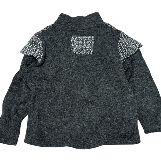 빈티지 패치워크 포켓 버튼 디테일 레이어드 니트