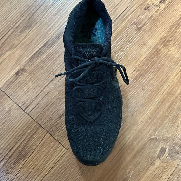 나이키 에어 베이퍼맥스 275