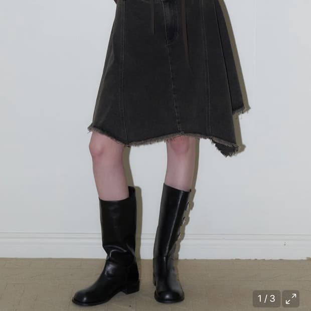 오디너리 홀리데이 데님 훌 미디 스커트 [BROWN]