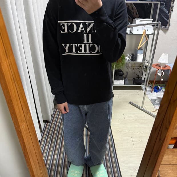 슈프림 menace ii society 맨투맨