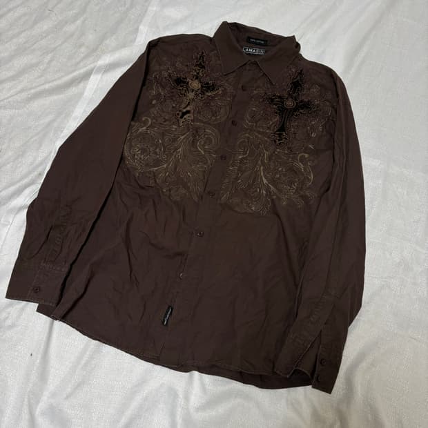 “Unknown” 00’s Design Dark Brown Cross P