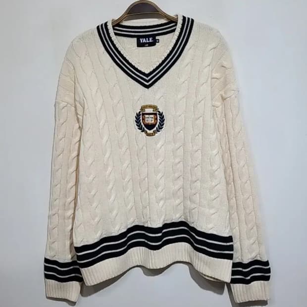 (L) 예일 케이블 니트 아이보리 꽈배기 스웨터 브이넥 