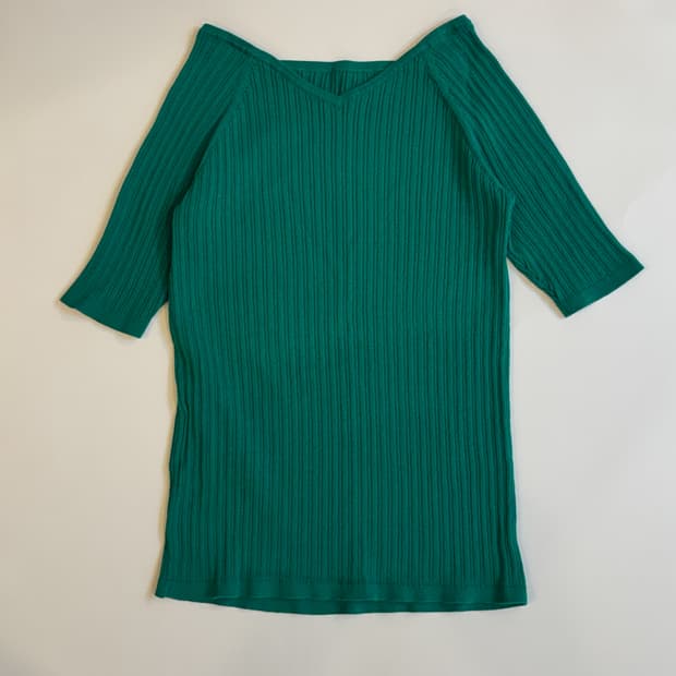 Green Ribbed Half-Sleeve Knit
