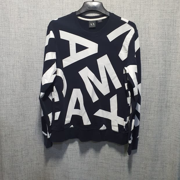 알마니 익스체인지 로고 맨투맨 블랙 