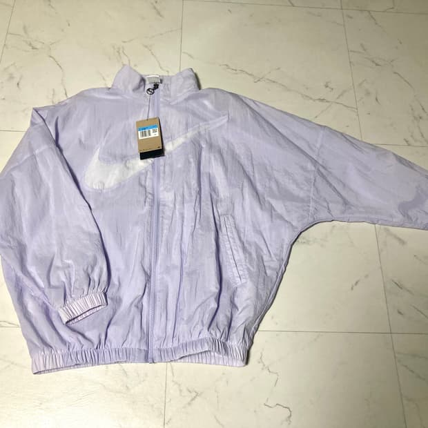 (새상품)나이키 23FW 에센셜 바람막이 M, 55-66