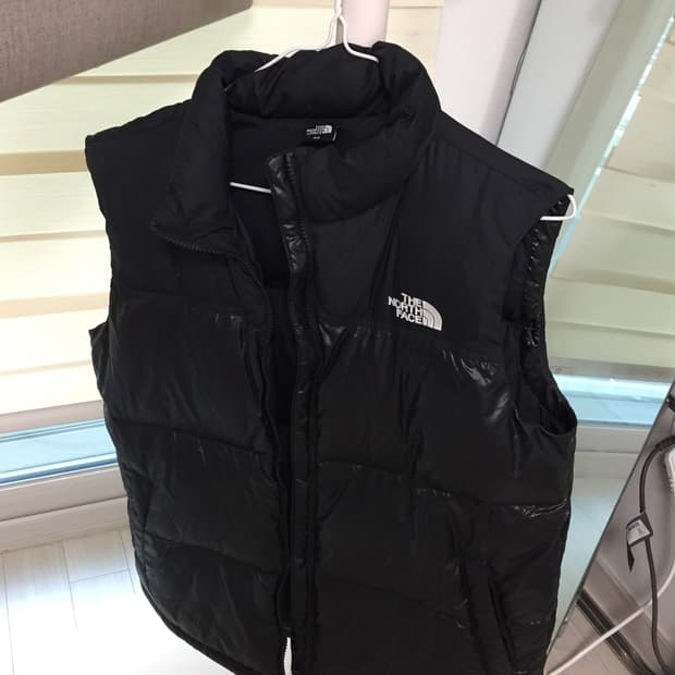 노스페이스 패딩조끼