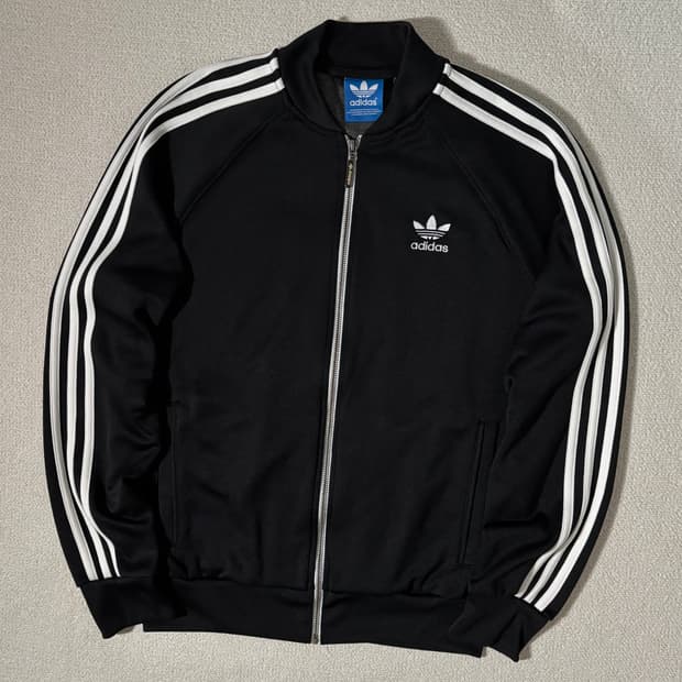 아디다스 슈퍼스타 블랙 트랙탑 져지