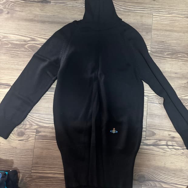 비비안웨스트우드 레드라벨 원피스 니트