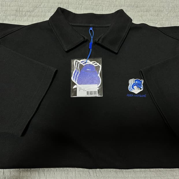 아더에러 x 메종키츠네 트리플폭스 피케 A1